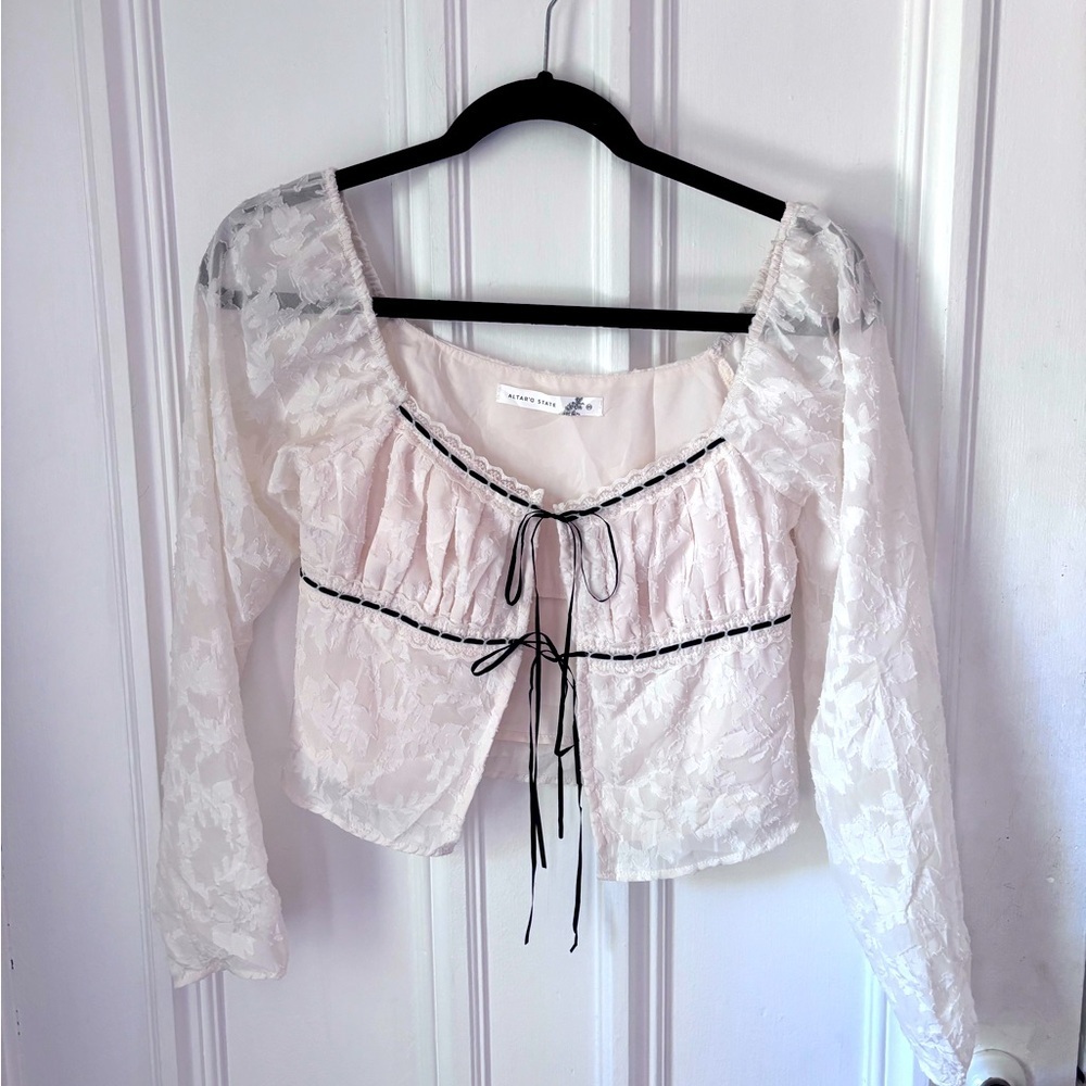 Women’s Altard State NWT Lace Ruched Tie Front Top Lined Size XS